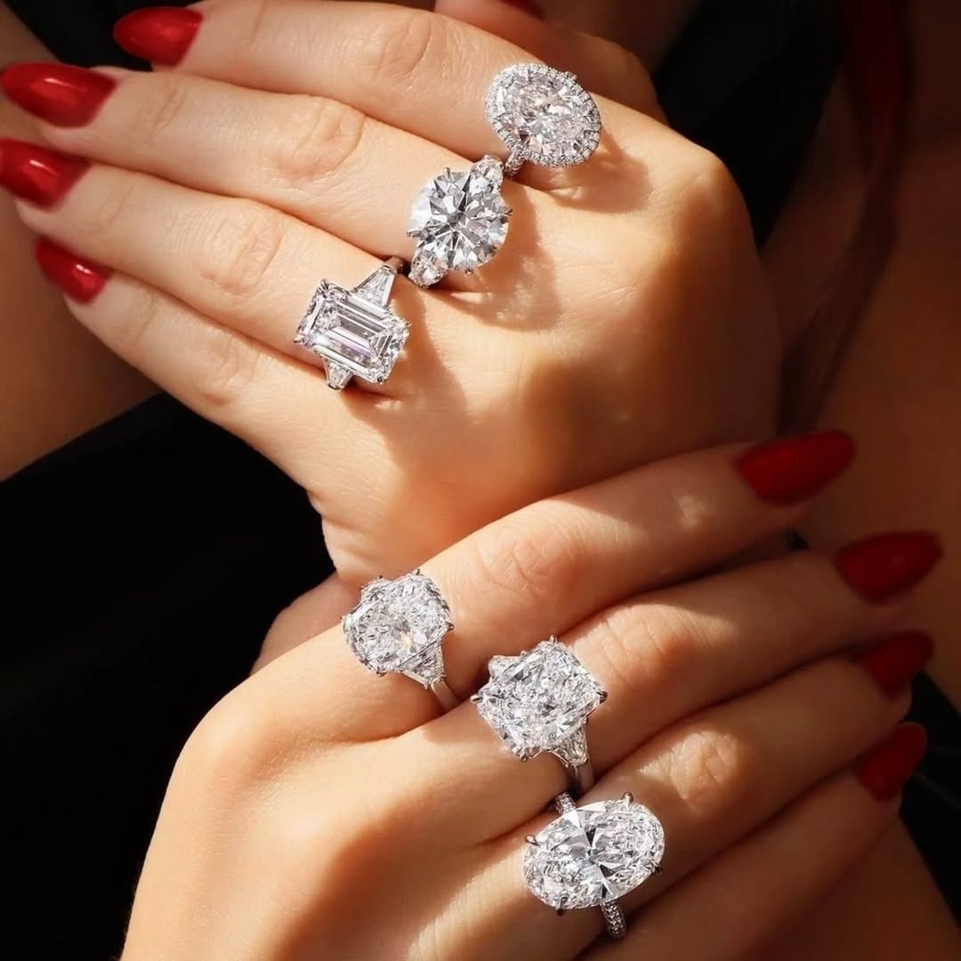 Bigger Better Bolder!Stay tuned - something BIG is coming.#TrueDiamond #Labgrowndiamond #Diamo